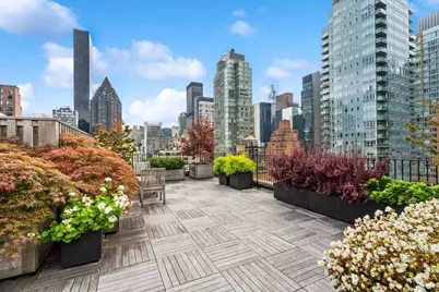 333 E 53rd Street #1F, New York City, NY 10022 - Photo 11