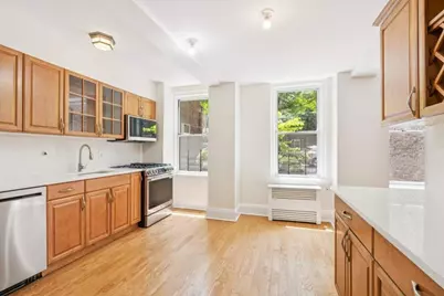 333 E 53rd Street #1F, New York City, NY 10022 - Photo 7