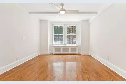 333 E 53rd Street #1F, New York City, NY 10022 - Photo 9