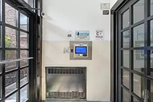 37-27 86th St, New York City, NY 11372 - Photo 15