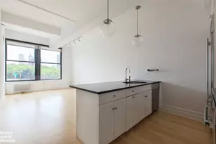 70 Washington St, New York City, NY 11201 - Photo 5