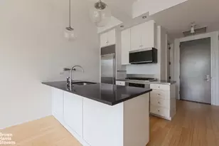70 Washington St, New York City, NY 11201 - Photo 7