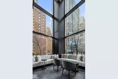 845 United Nations Plaza #37C, New York City, NY 10017 - Photo 21