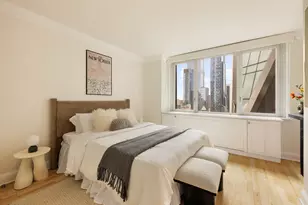 322 W 57th St, New York City, NY 10019 - Photo 7