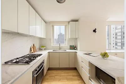 322 W 57th Street #44K2, New York City, NY 10019 - Photo 5