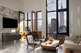 135 E 47th St, New York City, NY 10017 - Photo 9