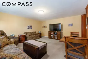 34-10 94th St, New York City, NY 11372 - Photo 5