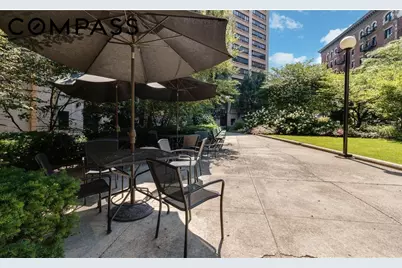 220 Manhattan Avenue #7P, New York City, NY 10025 - Photo 9