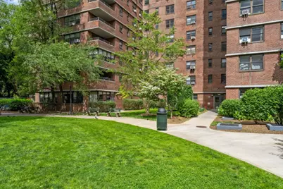 385 Grand Street #L1101, New York City, NY 10002 - Photo 19