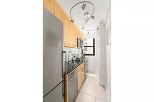 235 E 73rd St, New York City, NY 10021 - Photo 3