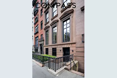 11 Gramercy Park S, New York City, NY 10003 - Photo 27