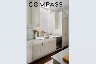 11 Gramercy Park S, New York City, NY 10003 - Photo 23