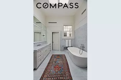 11 Gramercy Park S, New York City, NY 10003 - Photo 25