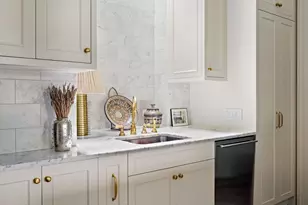 11 Gramercy Pk S, New York City, NY 10003 - Photo 23