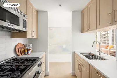 400 E 84th Street #5C, New York, NY 10028 - Photo 3