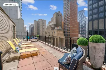 209 E 56th Street #7G, New York City, NY 10022 - Photo 11