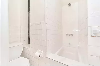 230 E 25th Street #4E, New York, NY 10010 - Photo 5