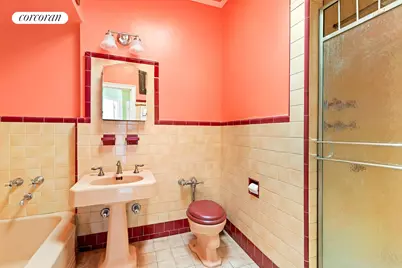 119 Pembroke Street, New York City, NY 11235 - Photo 7