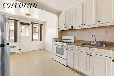 119 Pembroke Street, New York City, NY 11235 - Photo 19