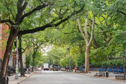 307 E 10th Street, New York City, NY 10009 - Photo 23
