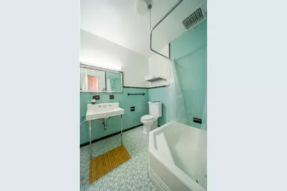 307 E 10th Street, New York City, NY 10009 - Photo 31