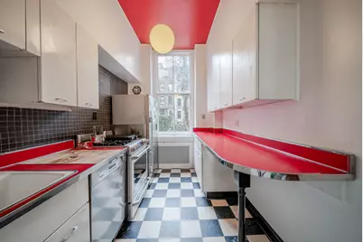 307 E 10th Street, New York City, NY 10009 - Photo 11