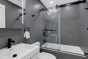 751 Dean St, New York City, NY 11238 - Photo 5