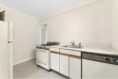 46-01 39th Avenue #503, New York City, NY 11104 - Photo 3