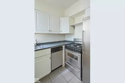 2 Horatio Street #5F, New York, NY 10014 - Photo 7