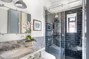 470 W 24th St, New York City, NY 10011 - Photo 9
