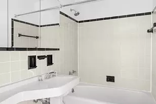 120 E 90th St, New York City, NY 10128 - Photo 5