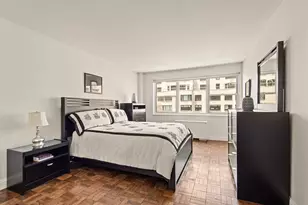 201 E 66th St, New York City, NY 10065 - Photo 9