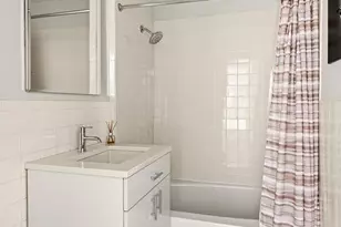 201 E 66th St, New York City, NY 10065 - Photo 5