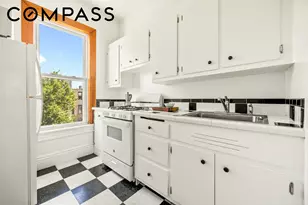 427 46th St, New York City, NY 11220 - Photo 13