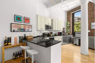6 Varick Street #2B, New York City, NY 10013 - Photo 3