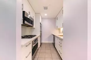 72 Steuben St, New York City, NY 11205 - Photo 3