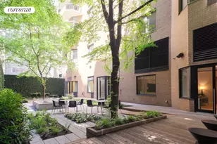 234 E 46th St, New York City, NY 10017 - Photo 13