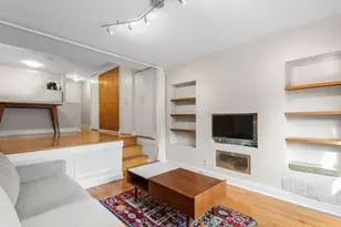 211 Thompson St, New York City, NY 10012 - Photo 5