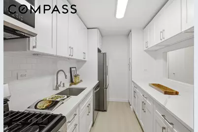 531 Main Street #409, New York City, NY 10044 - Photo 9