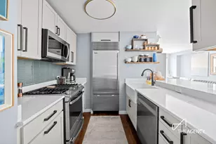 200 E 84th St, New York City, NY 10028 - Photo 5