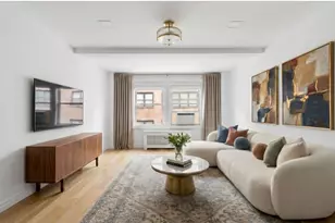 321 E 43rd St, New York City, NY 10017 - Photo 1