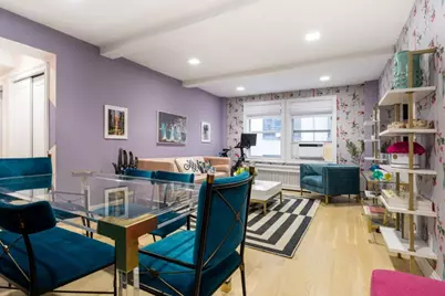 321 E 43rd Street #905, New York City, NY 10017 - Photo 7