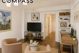 433 W 34th St., New York, NY 10001 - Photo 1