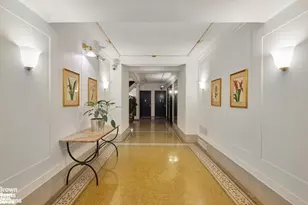252 W 85th St, New York City, NY 10024 - Photo 9