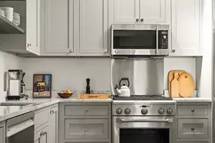 490 2nd St, New York City, NY 11215 - Photo 3