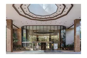 330 E 38th St, New York City, NY 10016 - Photo 9