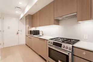 3 Ct Square, Long Island City, NY 11101 - Photo 3