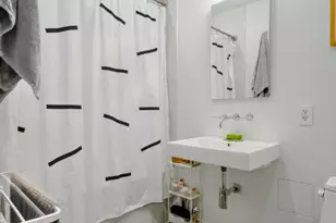 5-19 Borden Ave, New York City, NY 11101 - Photo 15