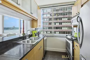 120 Riverside Blvd, New York City, NY 10069 - Photo 5