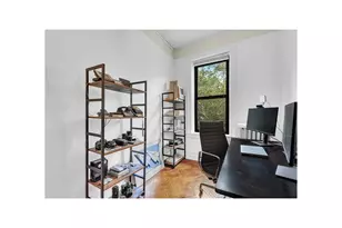 302 Windsor Pl, New York City, NY 11218 - Photo 5